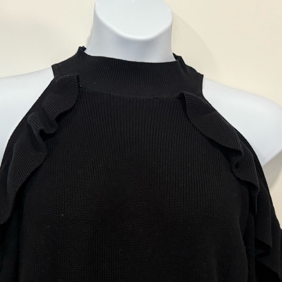 Elegant Black Ruffle Cold Shoulder Dress - Picture 2 of 4